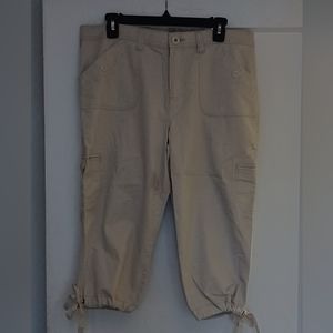 Gloria Vandelbilt Capris